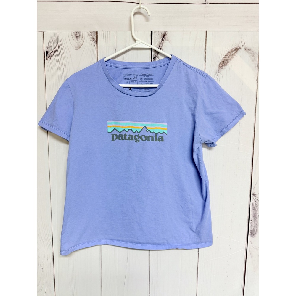 Patagonia Women's P-6 Logo Tee Medium Violet Blue Organic‎ Cotton GUC